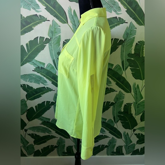 Express portofino button down blouse shirt neon yellow size S - Picture 3 of 6